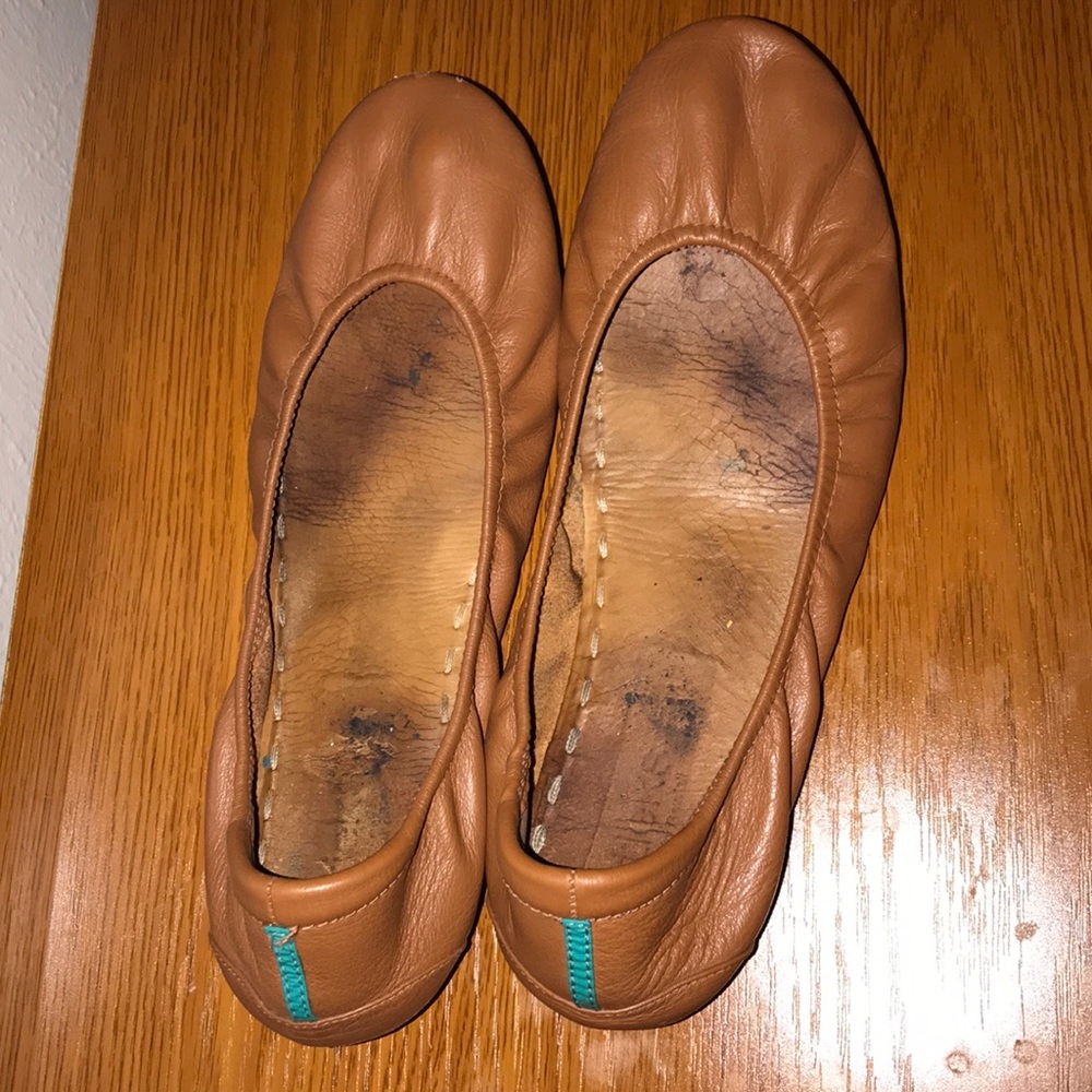 Chestnut Tieks